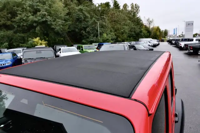 Jeep Wrangler view 3