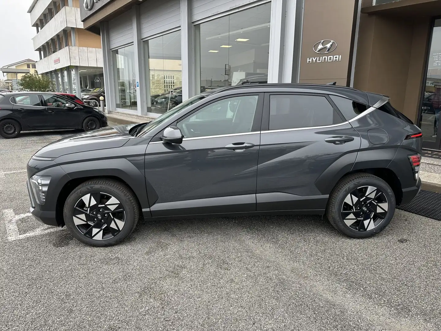 Hyundai KONA HEV 1.6 DCT XLine Plus Grigio - 2