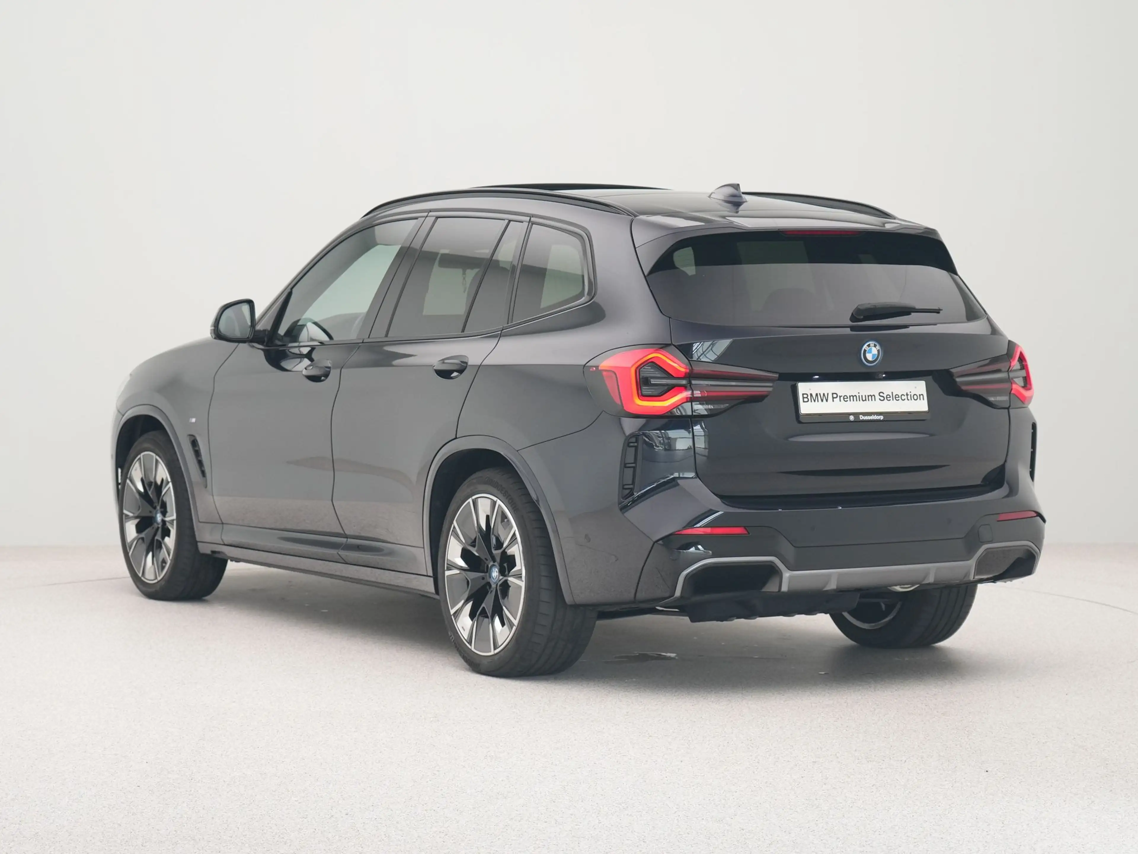 BMW iX3 High Executive 80 kWh M-Sport Accu conditie 100% — photo 11