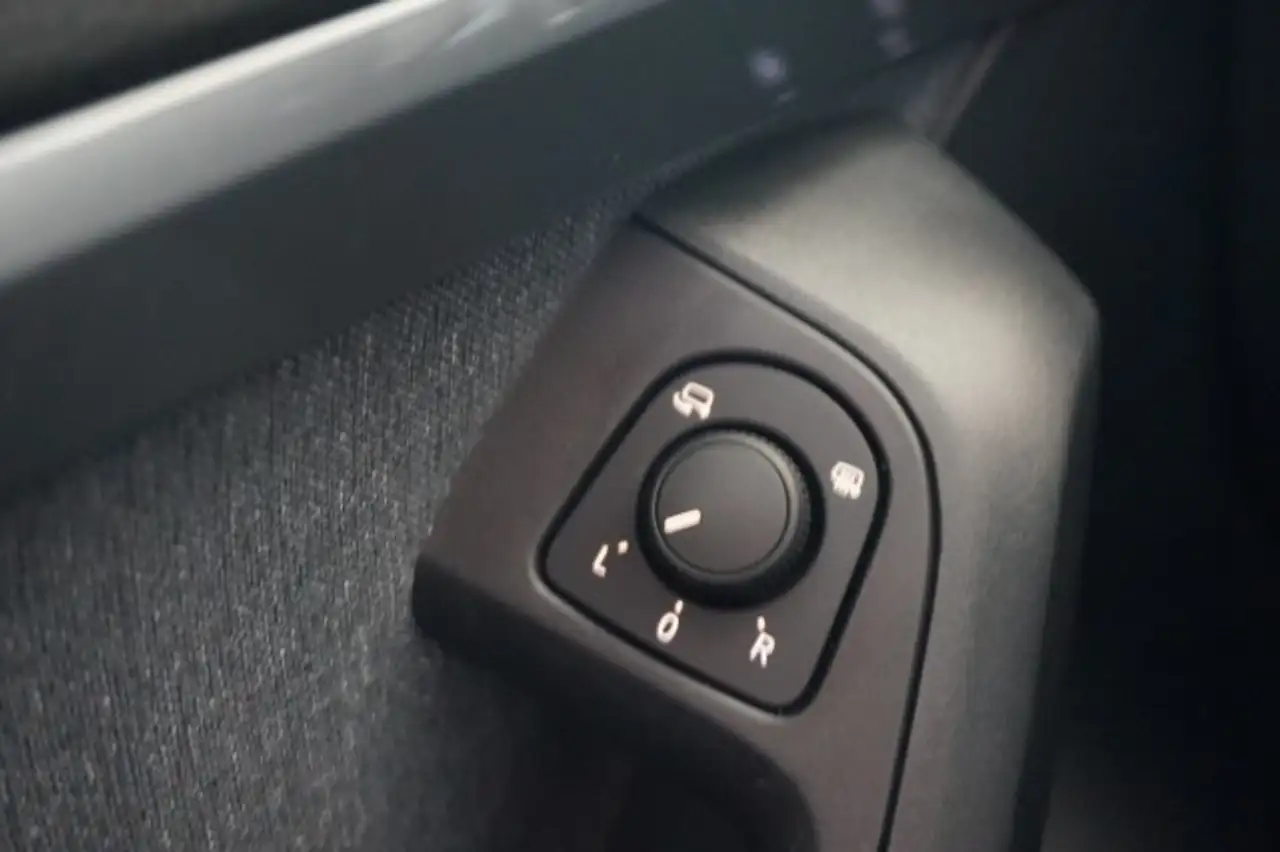 SEAT Ateca 1,5 TSI DSG STYLE AHK NAV KAMERA SHZ LED EHK, миниатюра 30