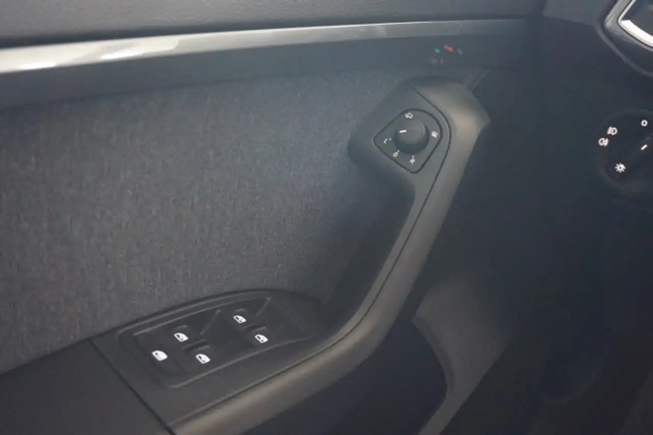 SEAT Ateca 1,5 TSI DSG STYLE AHK NAV KAMERA SHZ LED EHK, миниатюра 22