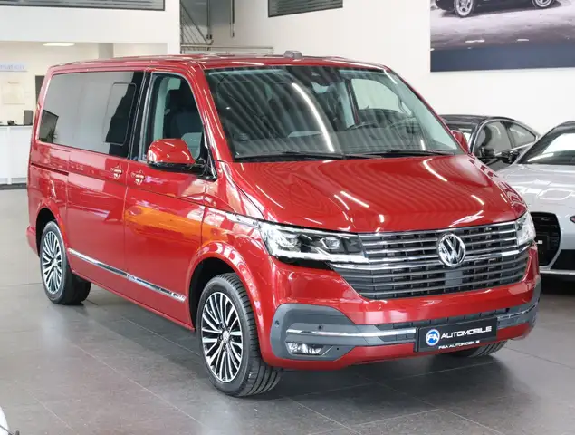 Volkswagen Multivan view 2