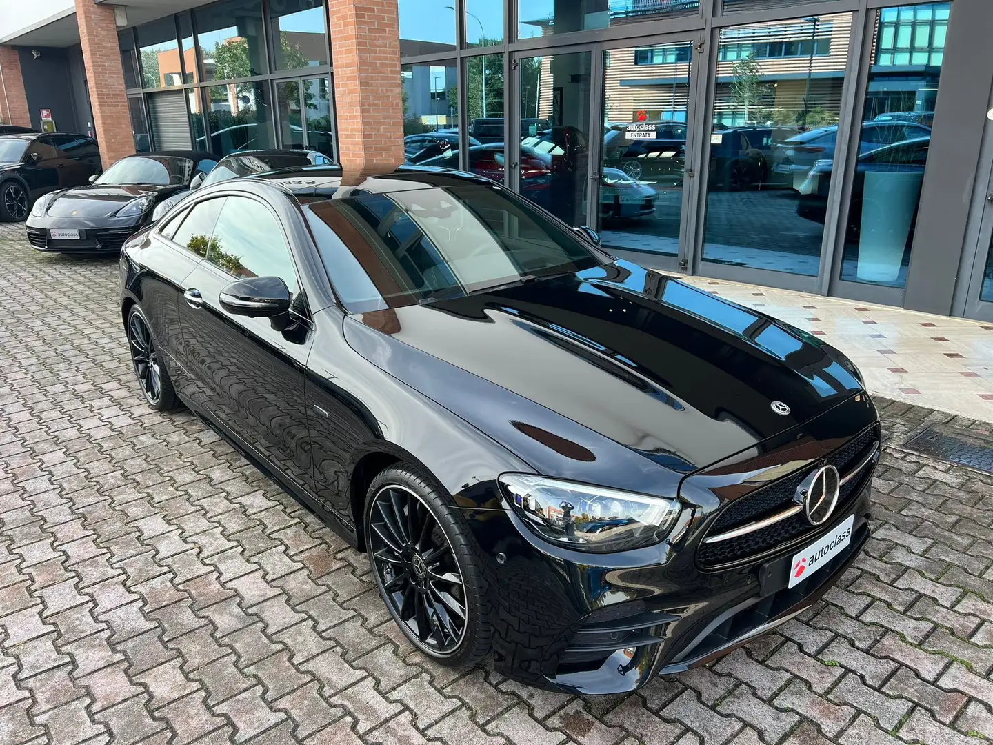 Mercedes-Benz E 400 d Coupè Premium Plus AMG Night Edition 4Matic Noir - 1