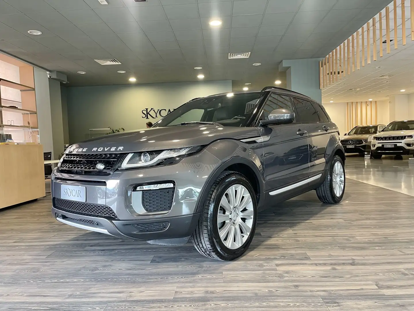 Land Rover Range Rover Evoque 2.0 TD4 150 CV 5p. SE - 1