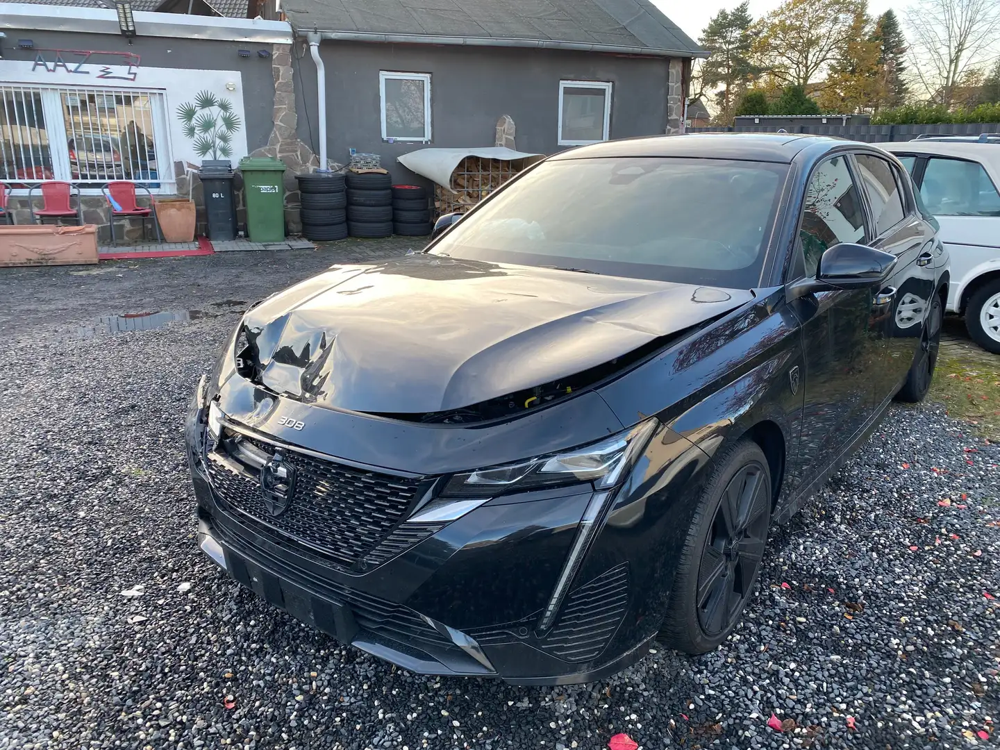 Peugeot 308 Hybrid 225 GT e-EAT8 GT Plug-In Panorama Matrix - 1