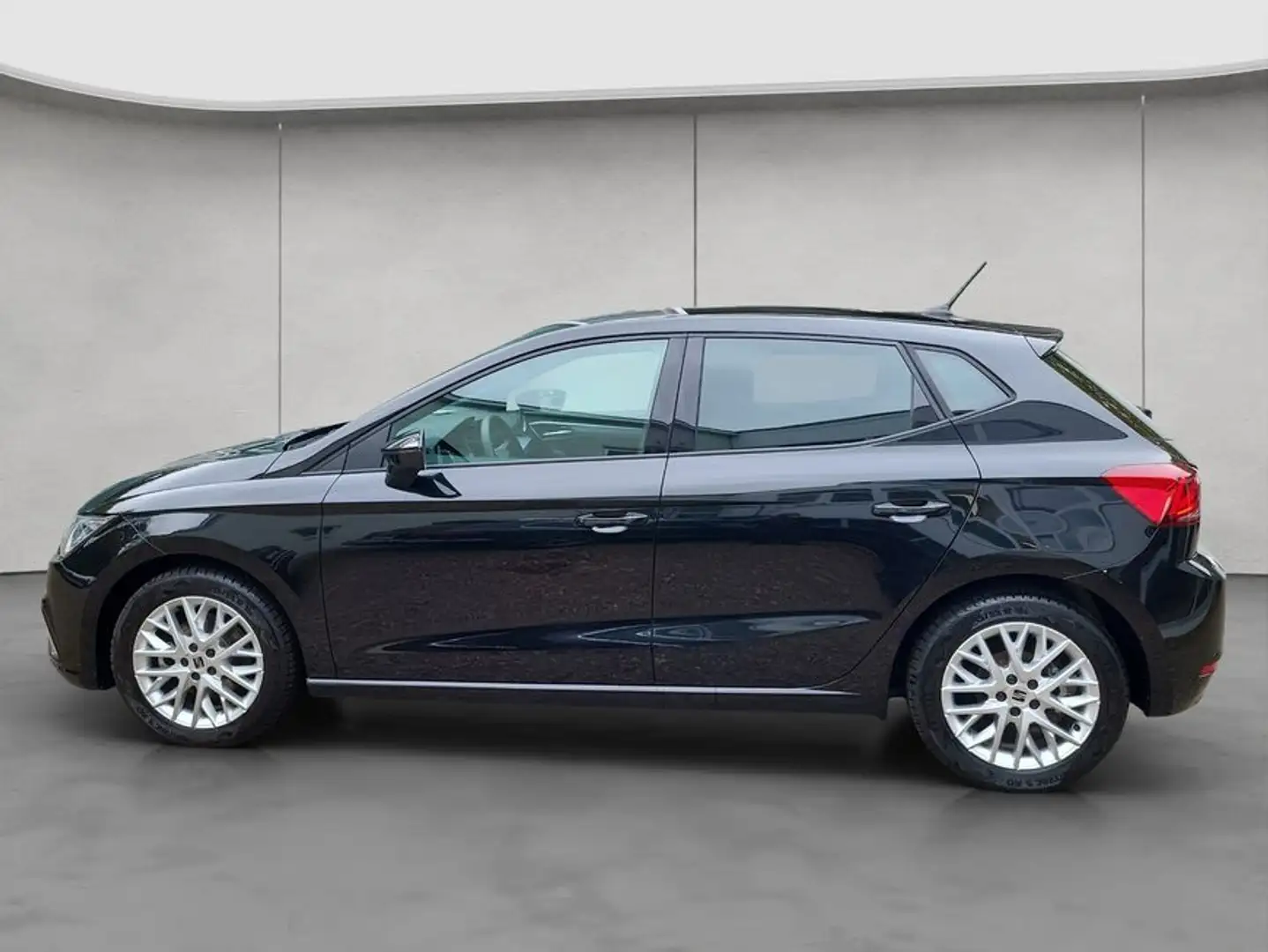 SEAT Ibiza FR 1.0 TSI DSG Kamera/LED/Navi Schwarz - 2