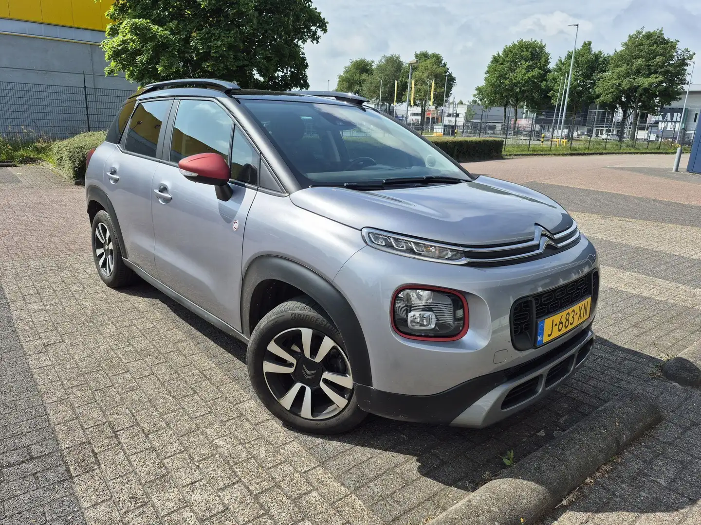 Citroen C3 Aircross 1.2 110PK C-Series Navigatie|Trekhaak|Climate Cont Grijs - 2