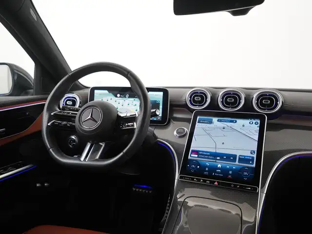 Mercedes-Benz C-Class view 6