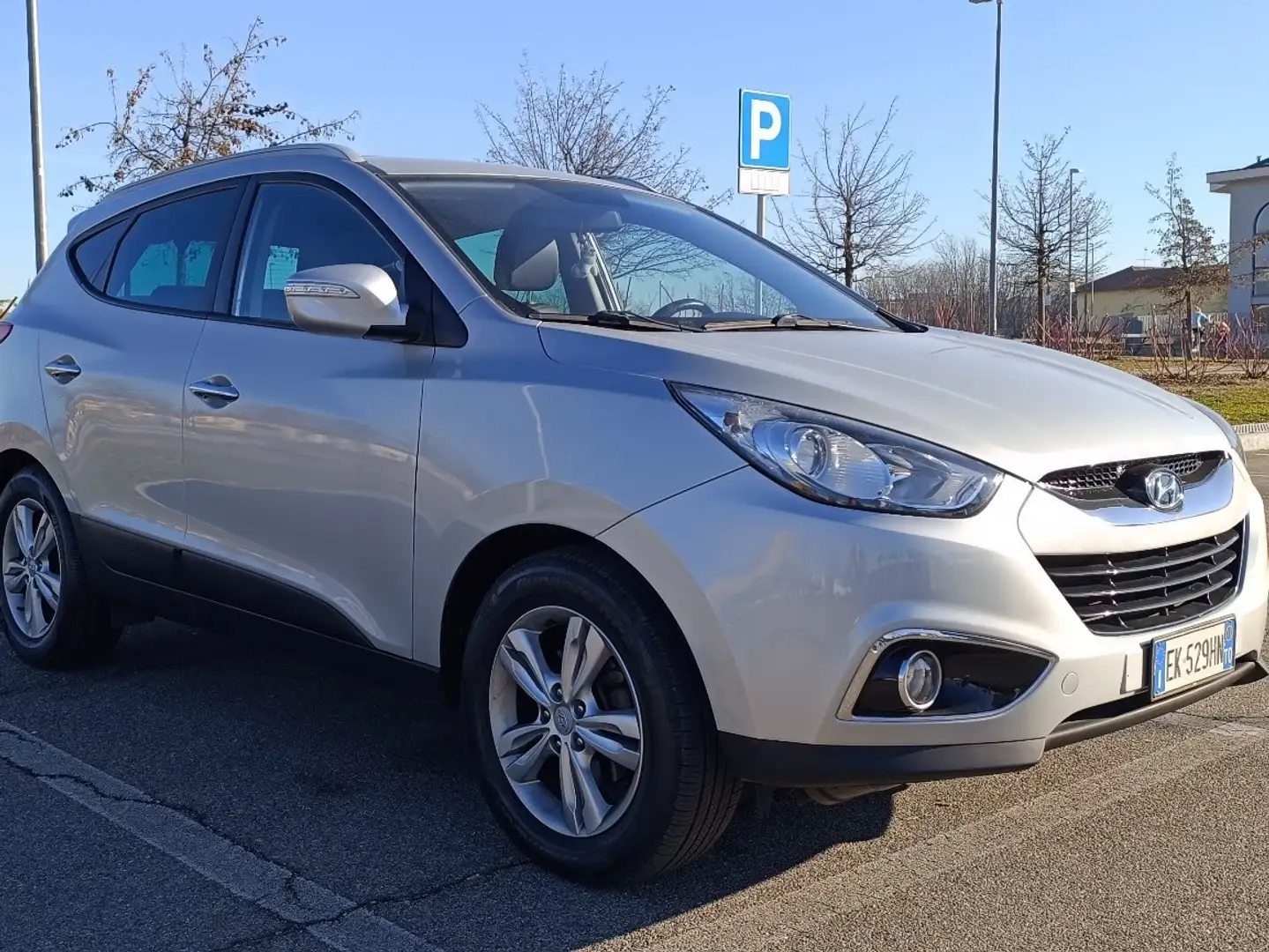 Hyundai iX35 2.0 crdi Comfort 2wd Silver - 2