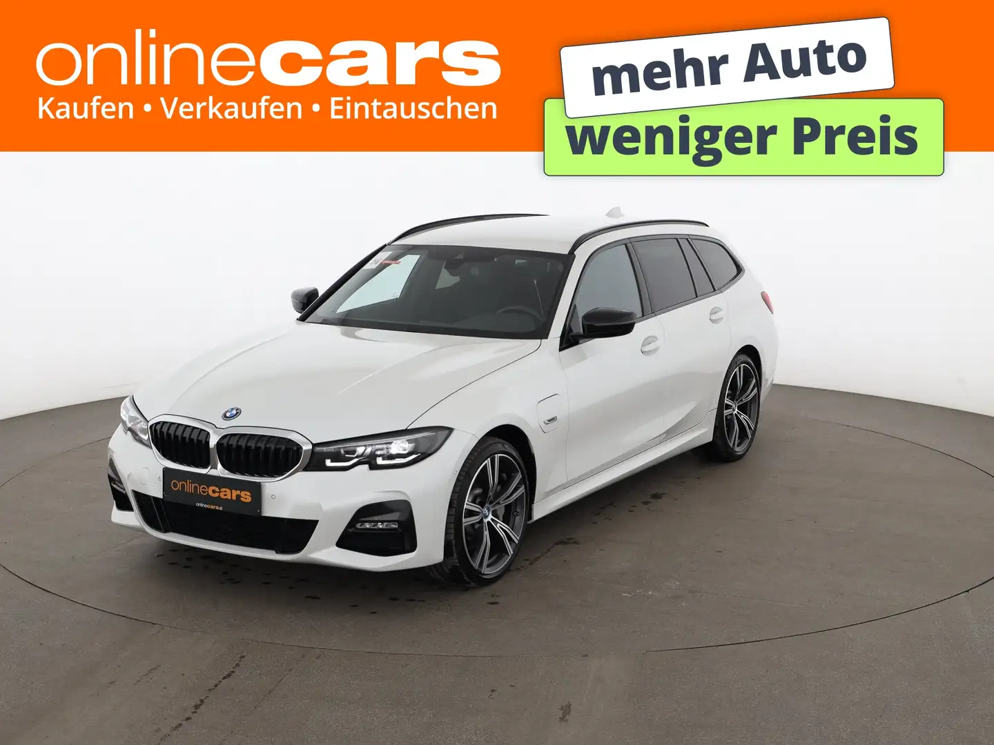 BMW 330 e Touring M-Sport Aut LED LEDER NAVI R-CAM PDC Weiß - 1