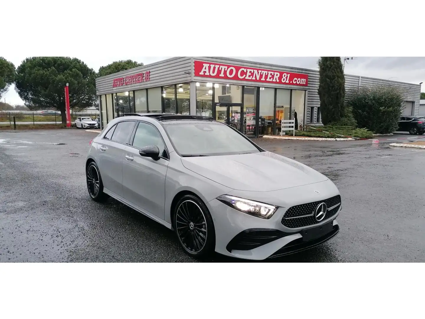 Mercedes-Benz A 200 200 d 8G-DCT AMG Line Exclusive Design PRIX HT POUR EXPORT DZ - 1