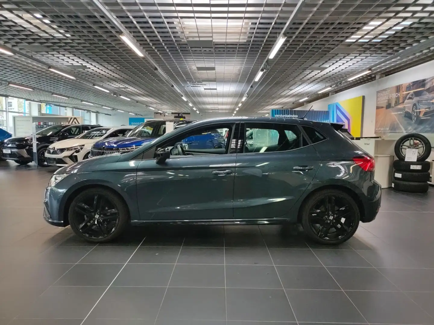 SEAT Ibiza FR Pro Bl. Edi 1,0 TSI *PDC*SHZ*Fullink* Klima Grau - 2