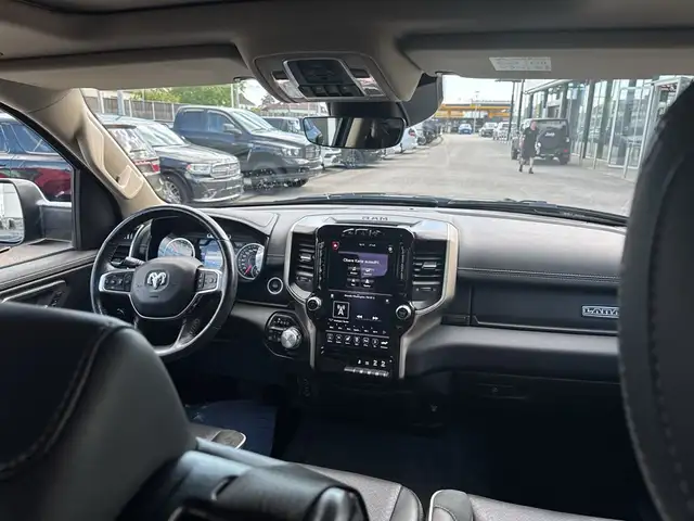 Dodge RAM LKW Quad Cab Laramie V8 6-SITZER Ansicht 7