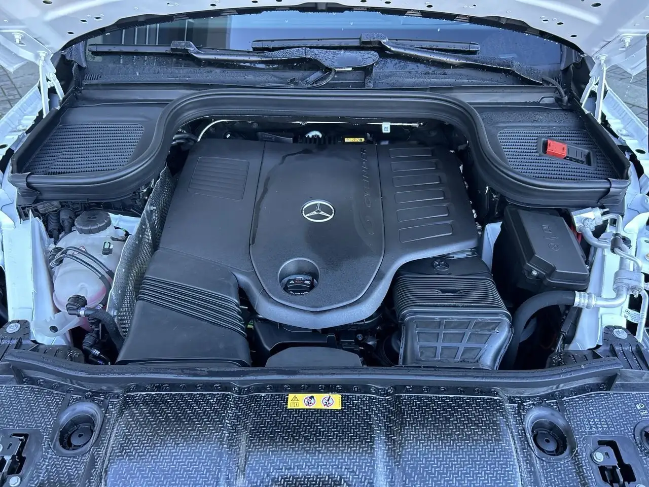Mercedes-Benz GLE снимка Mercedes-Benz GLE