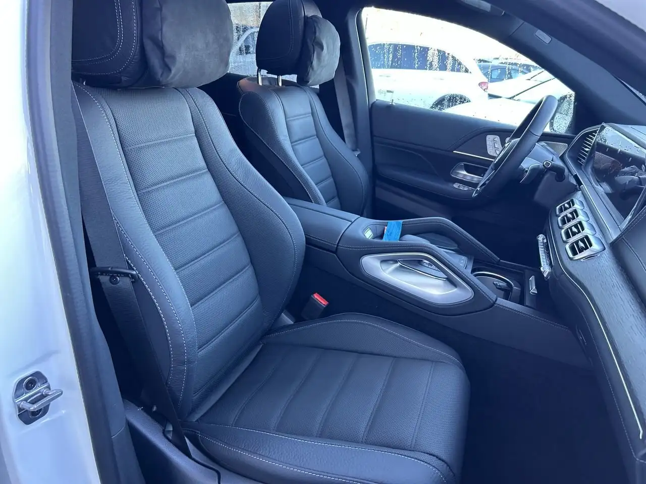 Mercedes-Benz GLE снимка Mercedes-Benz GLE