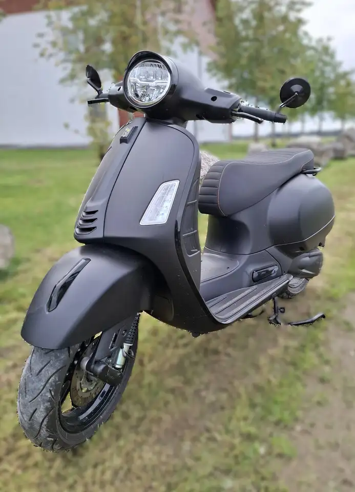 Vespa GTS 300