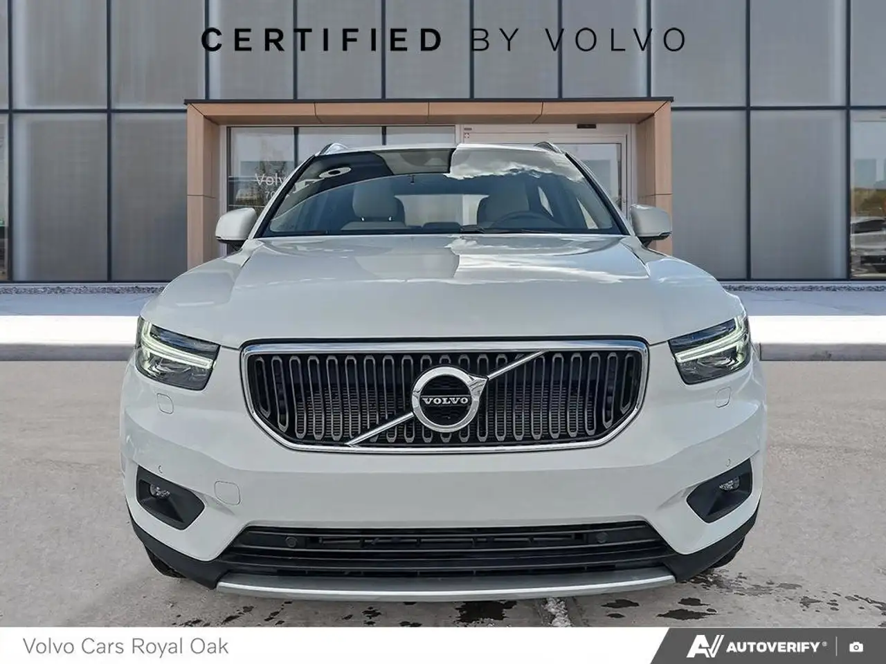 Volvo XC40 снимка Volvo XC40
