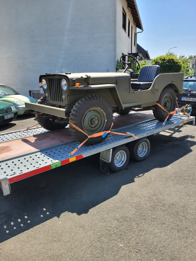 Oldtimer Willys CJ2A Grün - 1