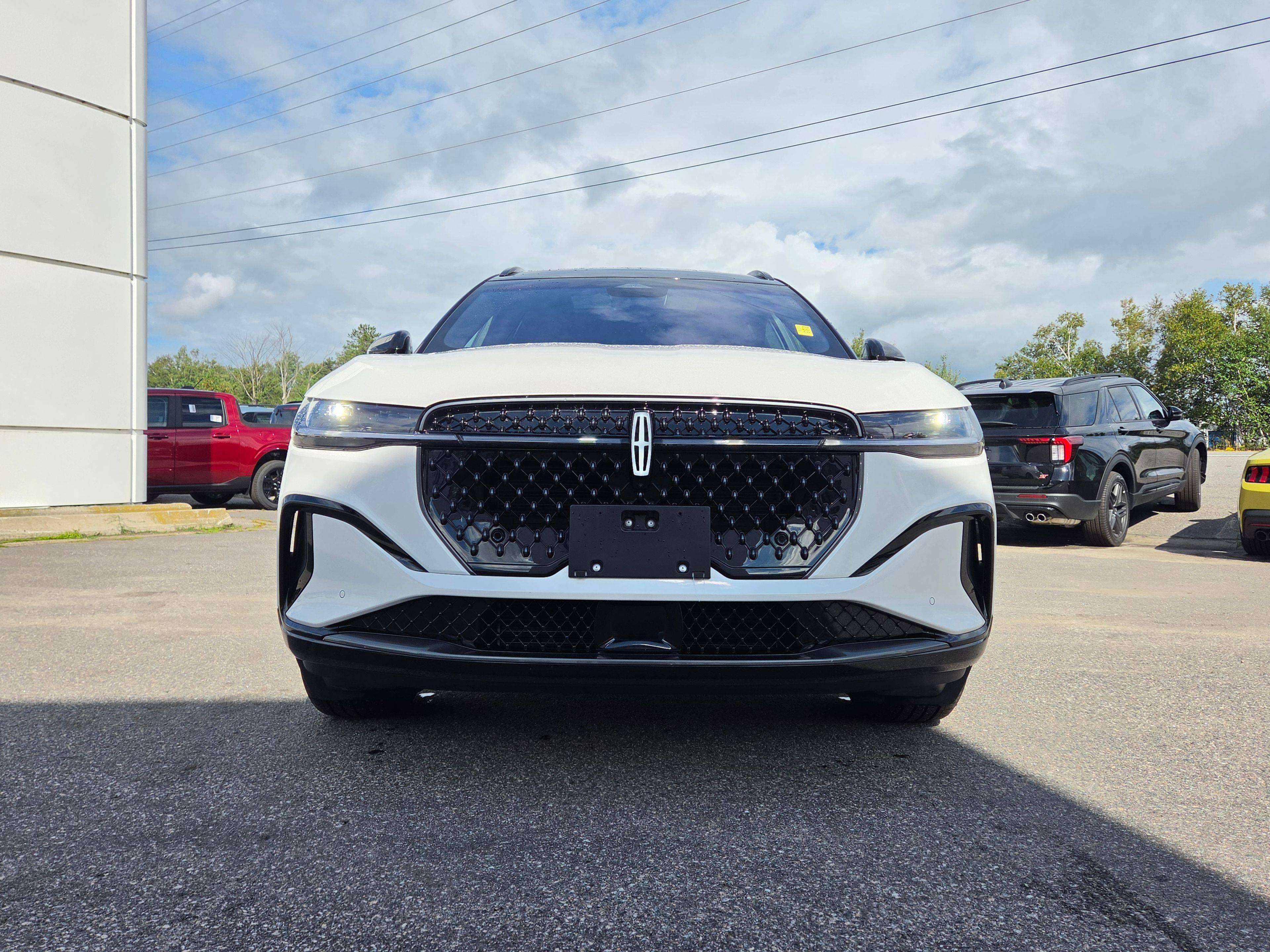 2024 Lincoln Nautilus Reserve AWD — снимка 1