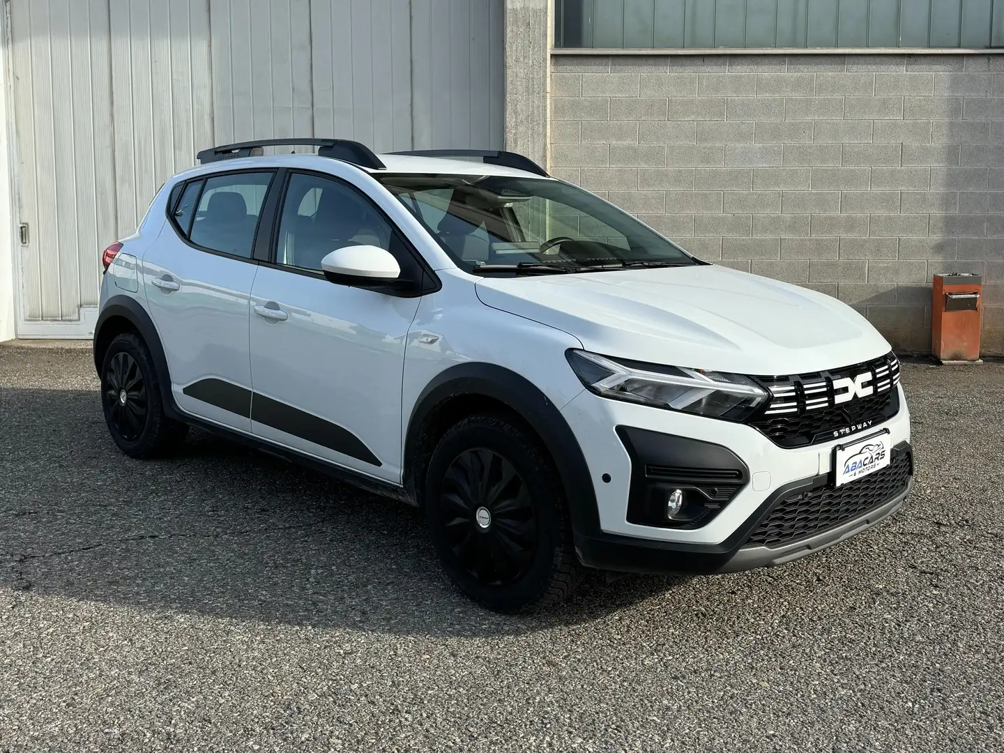 Dacia Sandero StepWay 1.0 67kw *7.000 km*Garanzia DACIA* Bianco - 1