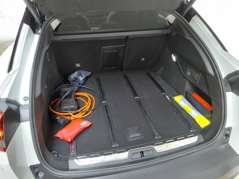 Citroen C5 X 1 Hybrid 225 e-EAT8 Shine Pack — photo 9
