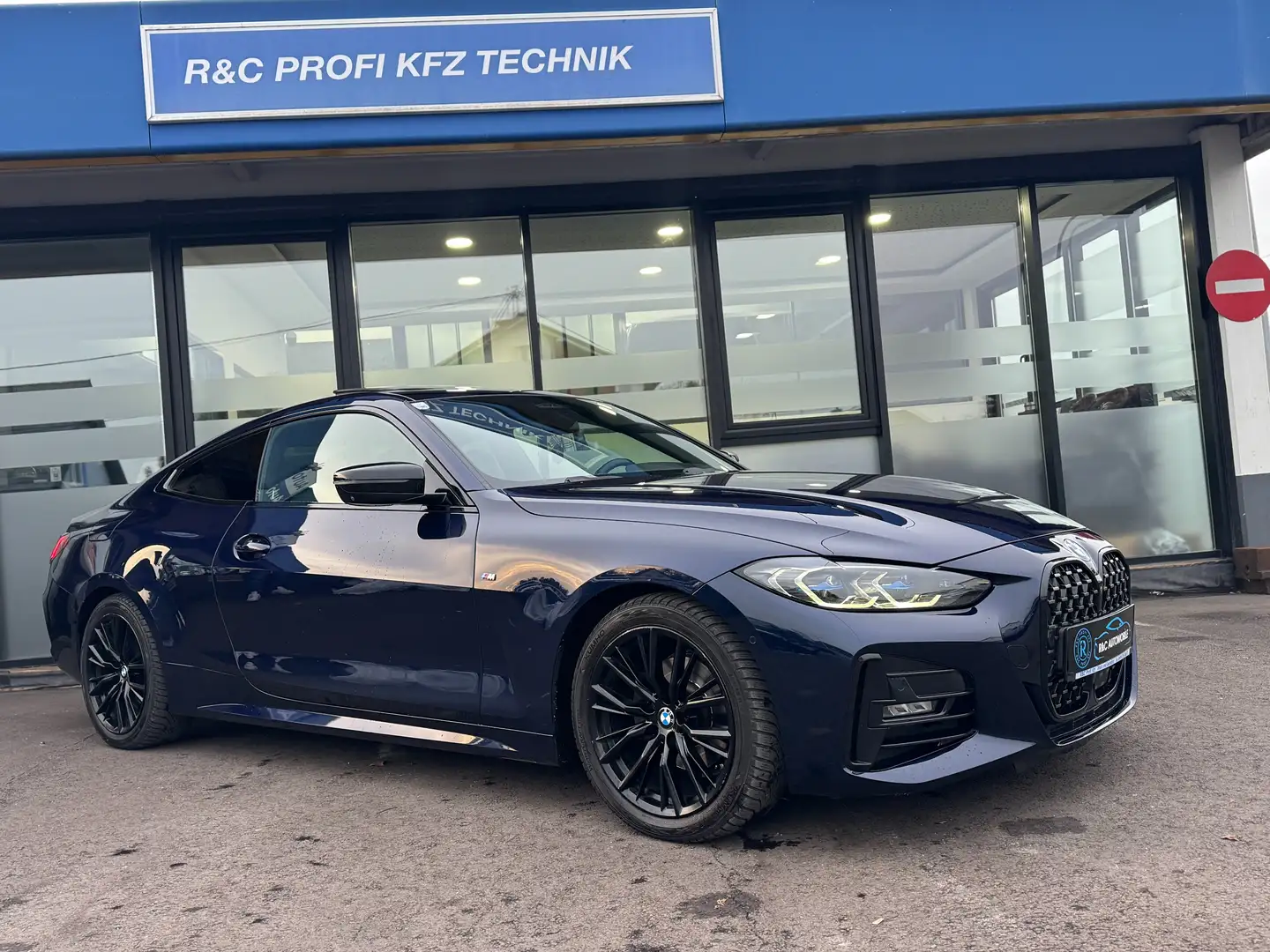 BMW 420 420d Coupe Aut. MSPORT/VOLL AUS./ACC/SHD/CARBON IN Blau - 2