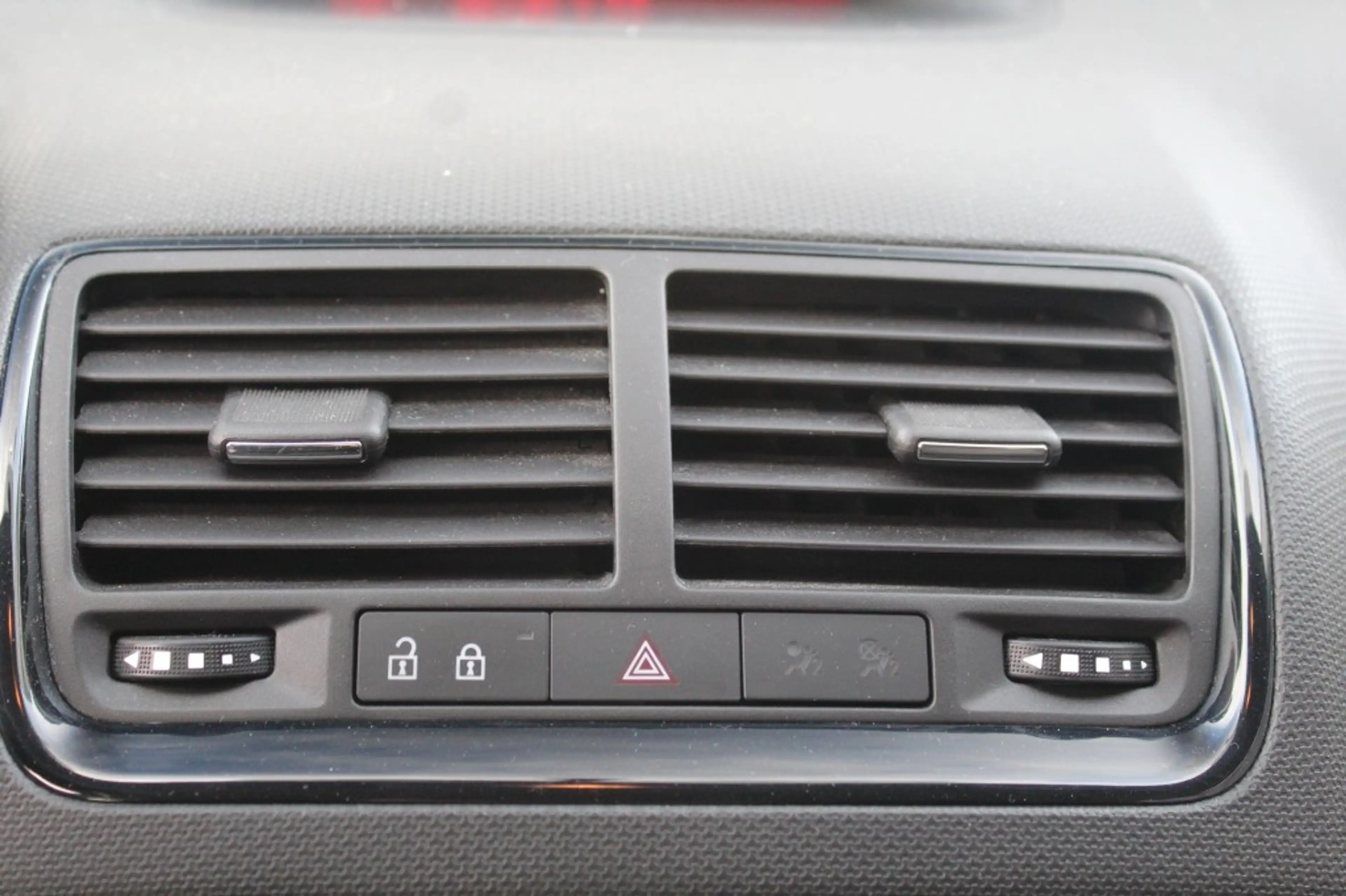 Opel Meriva - — photo 20