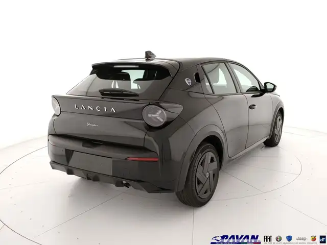 Lancia Ypsilon view 3