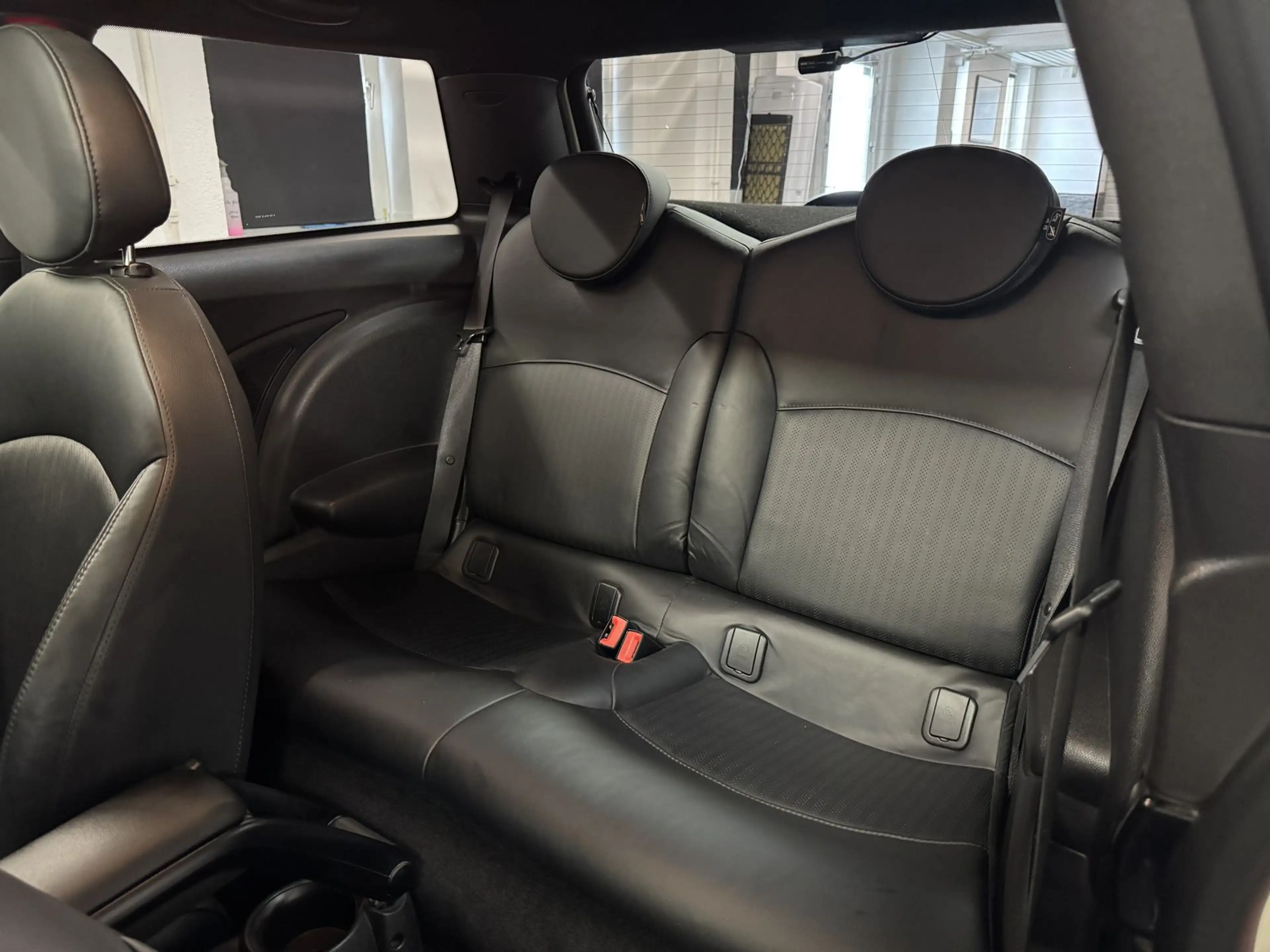 MINI Cooper S *PANORAMA*XENON*LEDER* — photo 11