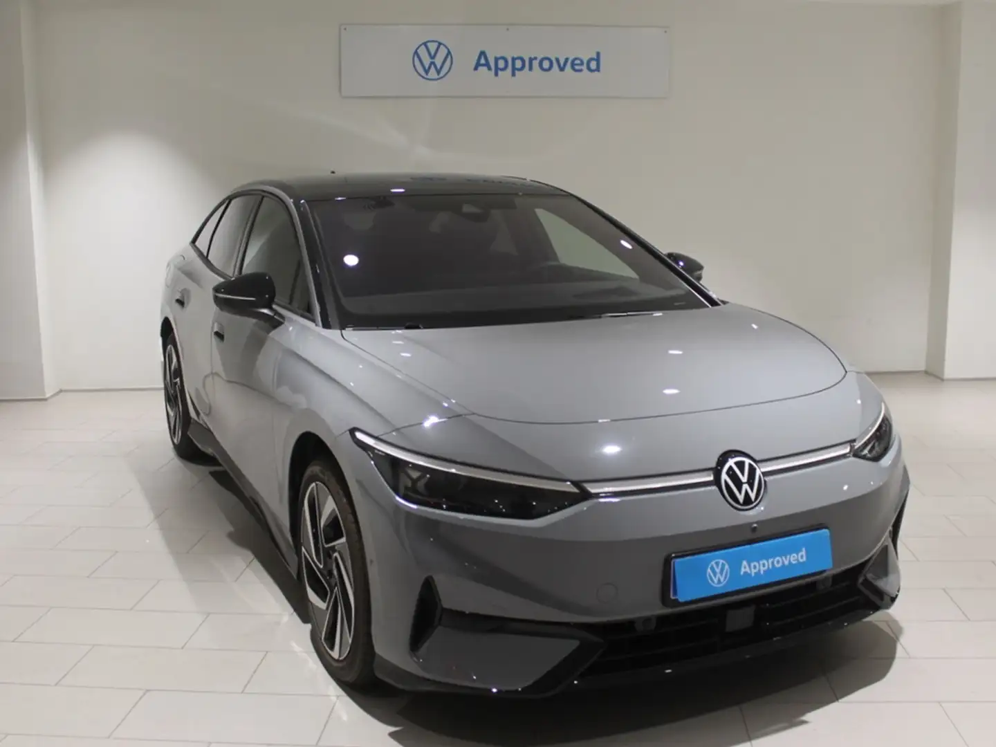 Volkswagen ID.7 Pro 210 kW 77Kwh Gris - 1