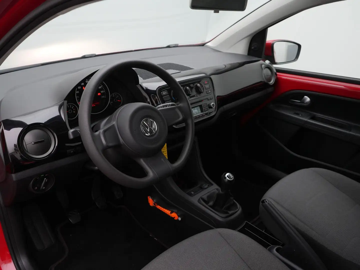 Volkswagen up! 1.0 75 pk BlueMotion move up! | Airconditioning | Rouge - 2