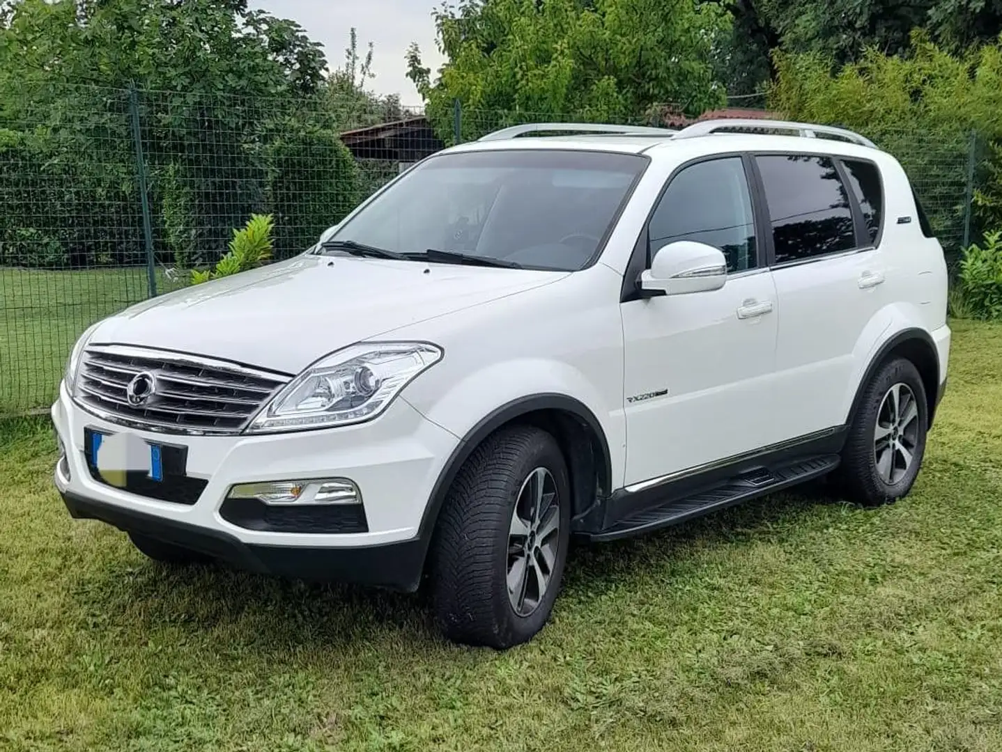 SsangYong Rexton Rexton 2.2 d Top pelle 4wd 7 posti Bianco - 1