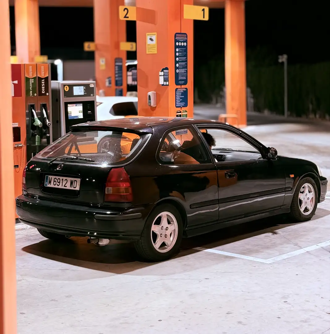 Honda Civic 1.4i S - 1