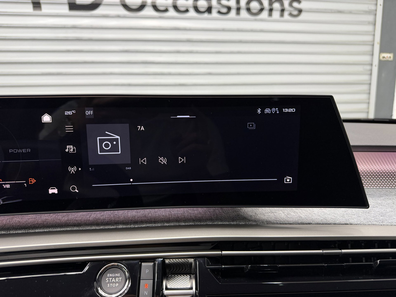 Peugeot 5008 1.2 Hybrid 145 GT Executive - 7P - Demo - Massage — photo 31