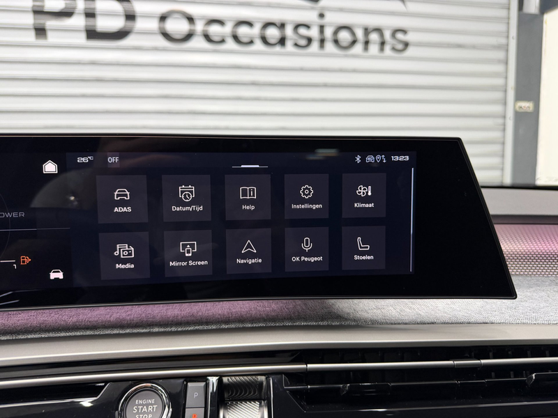 Peugeot 5008 1.2 Hybrid 145 GT Executive - 7P - Demo - Massage — photo 41