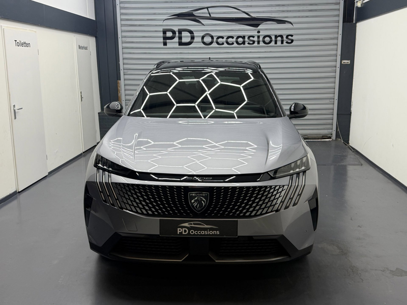 Peugeot 5008 1.2 Hybrid 145 GT Executive - 7P - Demo - Massage — photo 2