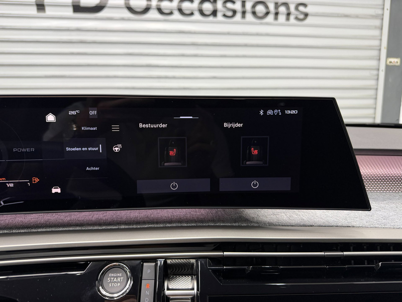 Peugeot 5008 1.2 Hybrid 145 GT Executive - 7P - Demo - Massage — photo 34