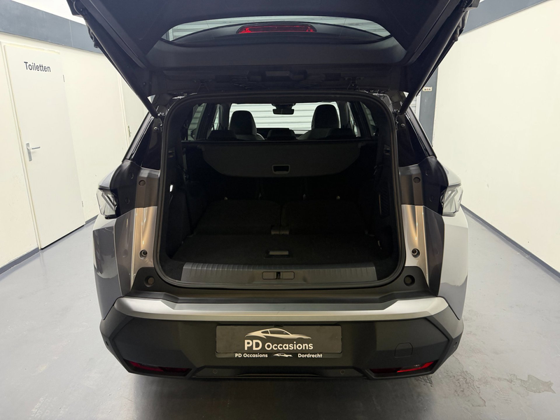 Peugeot 5008 1.2 Hybrid 145 GT Executive - 7P - Demo - Massage — photo 6