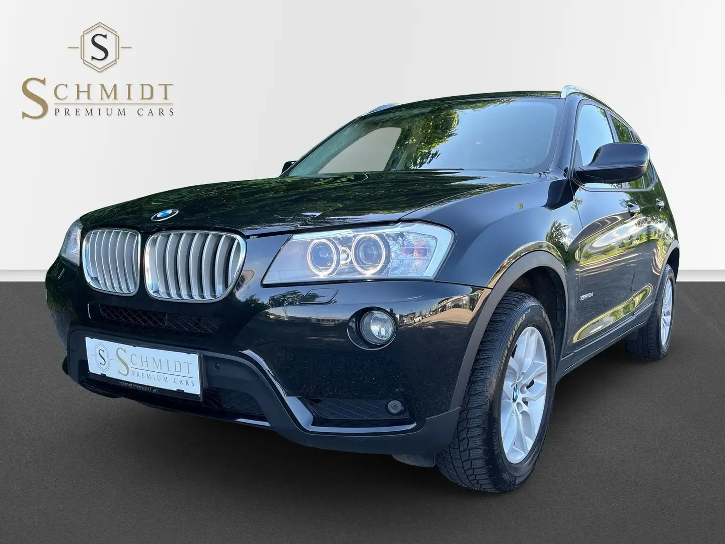 BMW X3 sDrive18d Schwarz - 1