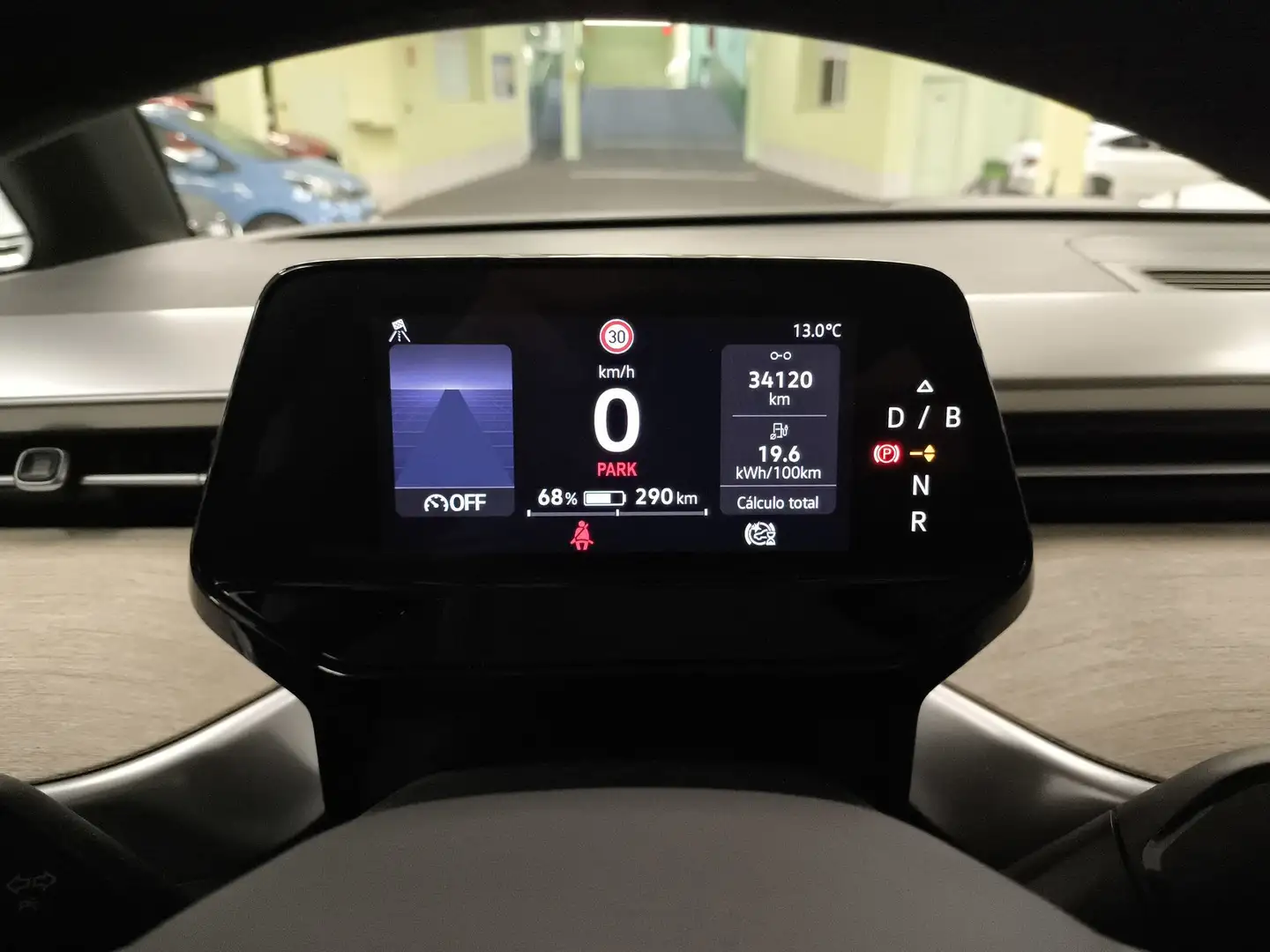 Volkswagen ID. Buzz Pro Negro - 2