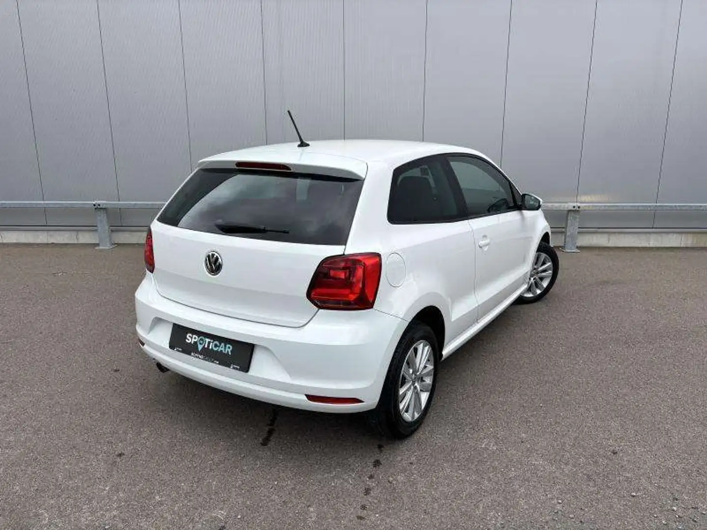 Volkswagen Polo V Trendline Blanc - 2