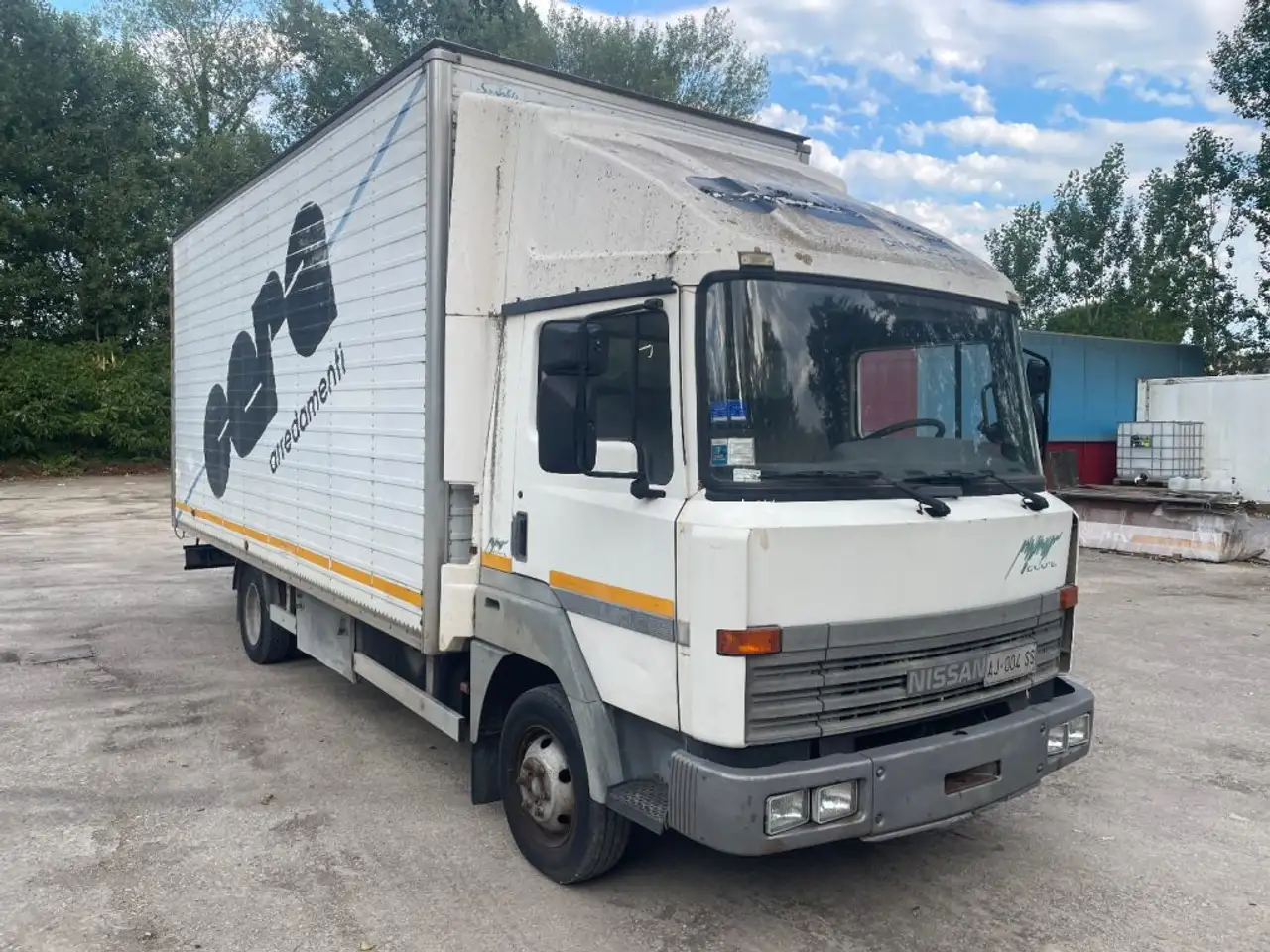 Nissan L50 L50 4.0 DIESEL 90 CV PATENTE C PREZZO FINITO, foto 3