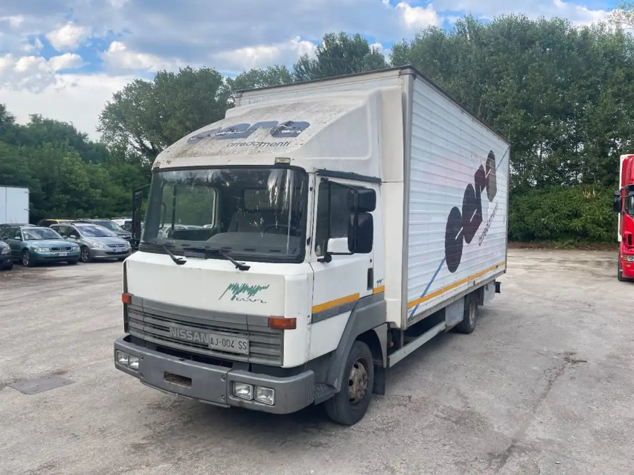 Nissan L50 L50 4.0 DIESEL 90 CV PATENTE C PREZZO FINITO, foto 1