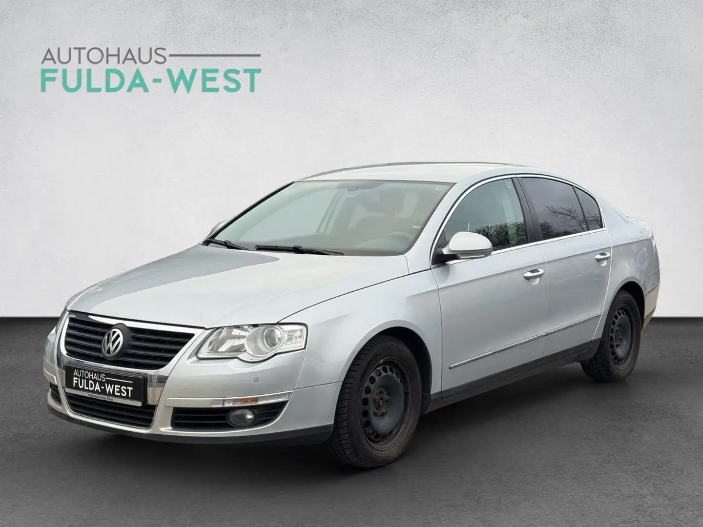 Volkswagen Passat Lim. 2.0 Klimaaut Temp SHZ PPvo+hi Export Argent - 1