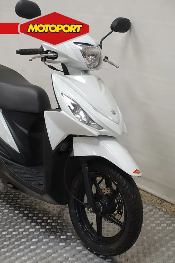 Suzuki Address UK 110 Fehér - 2