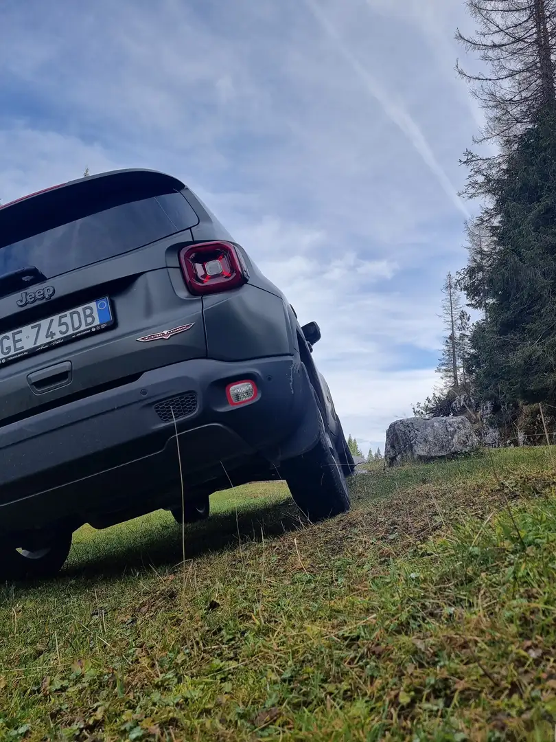 Jeep Renegade 2.0 mjt Trailhawk 4wd 170cv auto 9m Vert - 1