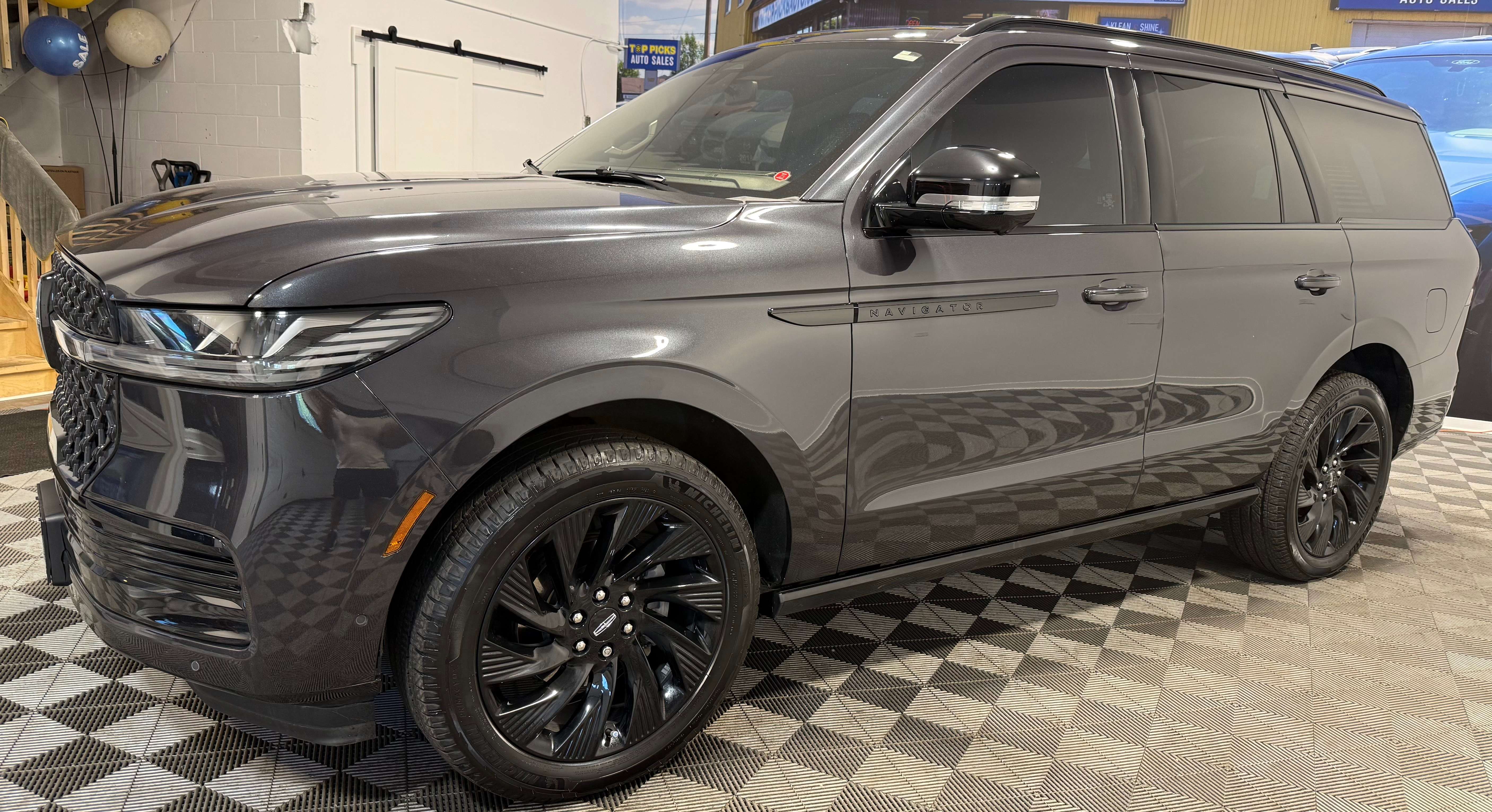 2025 Lincoln Navigator Reserve — photo 1
