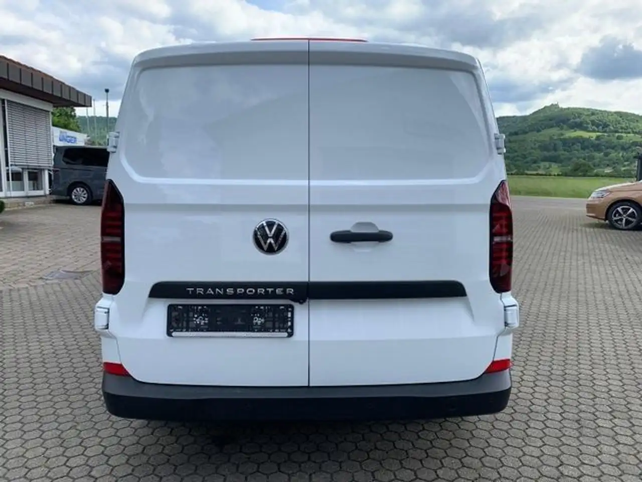 Volkswagen T7 Transporter 2026 — фото 10
