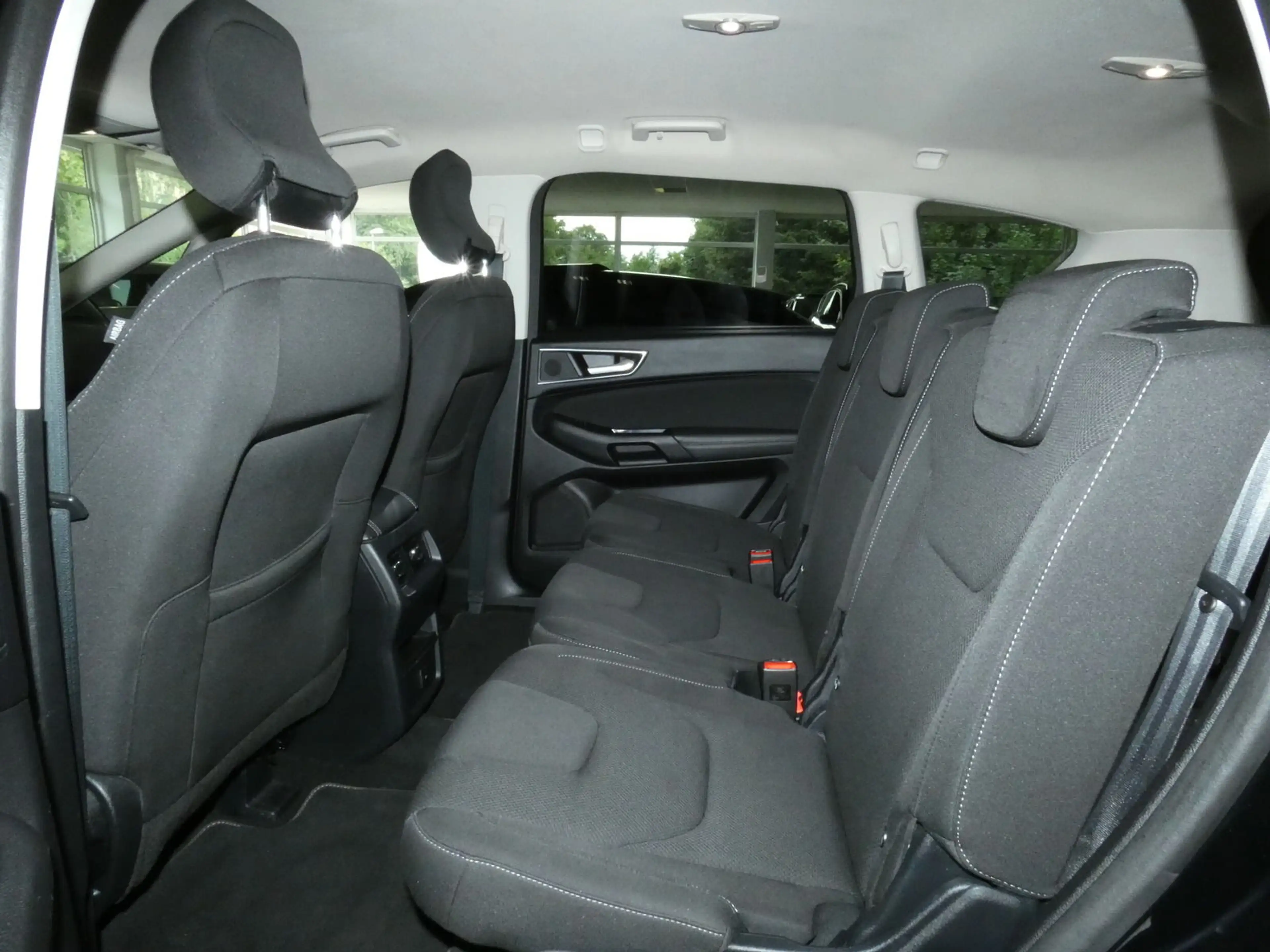 Ford S-Max 1.5 Titanium 7-SITZE+NAV+SITZHEIZ+SPURHALT — photo 15