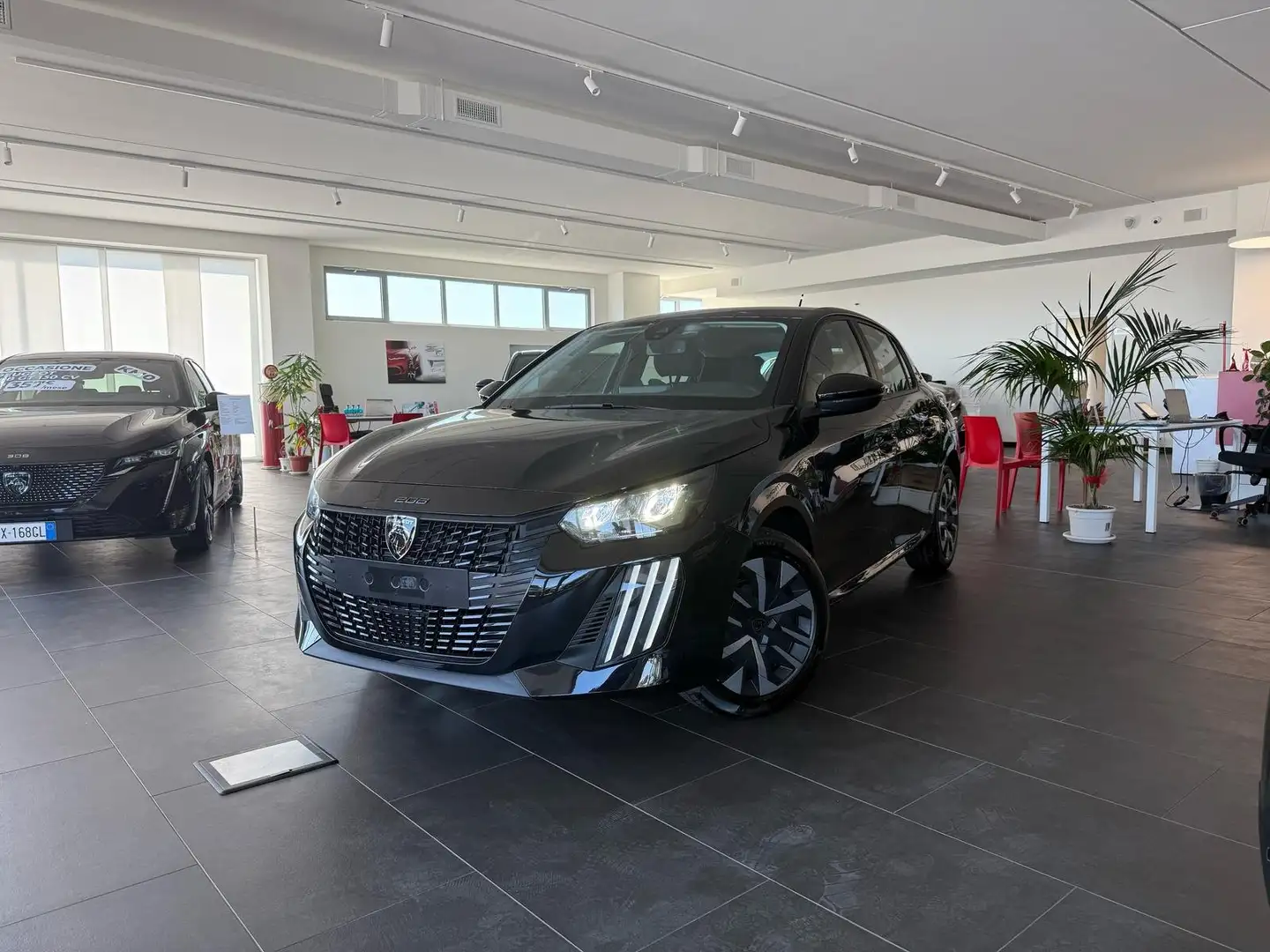 Peugeot 208 208 II 2023 1.2 hybrid Style 110cv e-dcs 6 Nero - 1